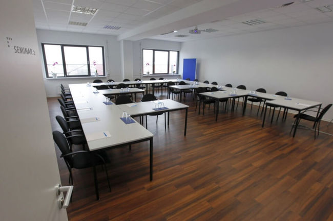 Kleine Gruppen sorgen für positive Lernergebnisse Kleine Gruppen sorgen für positive Lernergebnisse